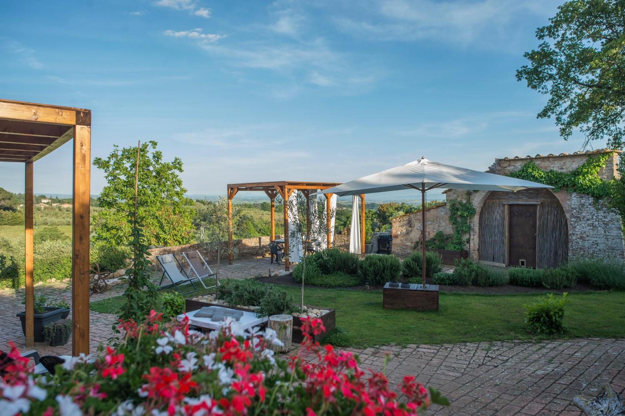 Palazzo Del Papa Country Suites Sienne Extérieur photo